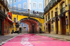 Pink Street (Rua Nova do Carvalho)