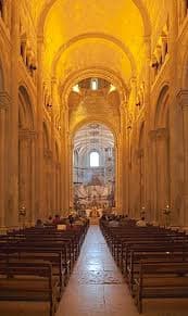 Gothic cloister of Sé de Lisboa