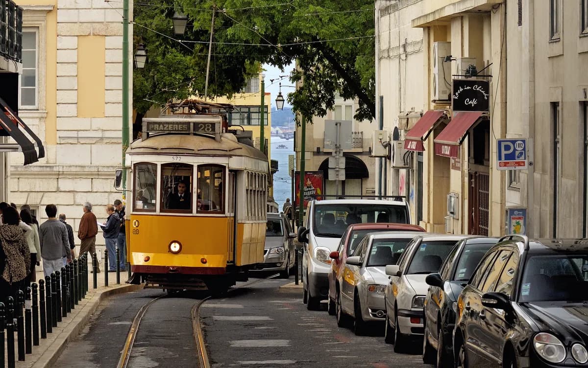 Tram 28 (Eléctrico 28)